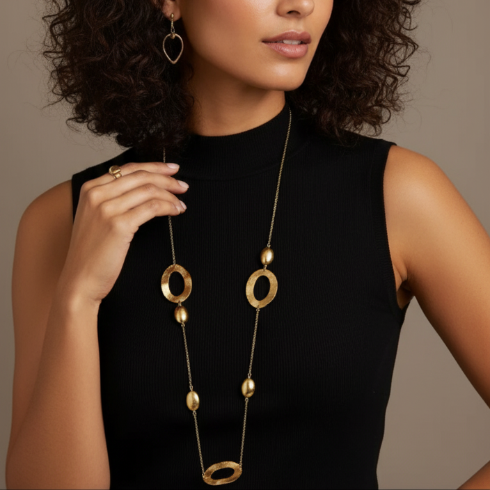 Solis long Necklace