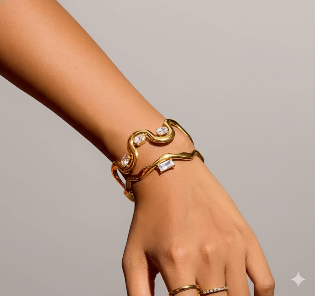 Wave Zircon Open Bracelet