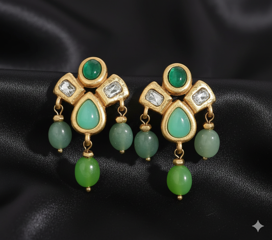 Green Stone vintage Earrings