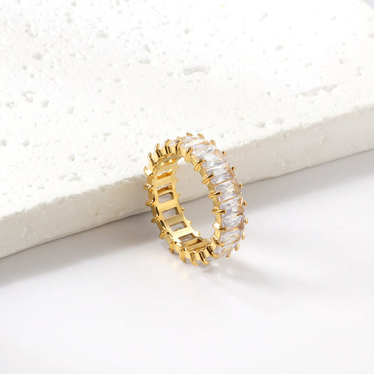 Luna Zircon Ring
