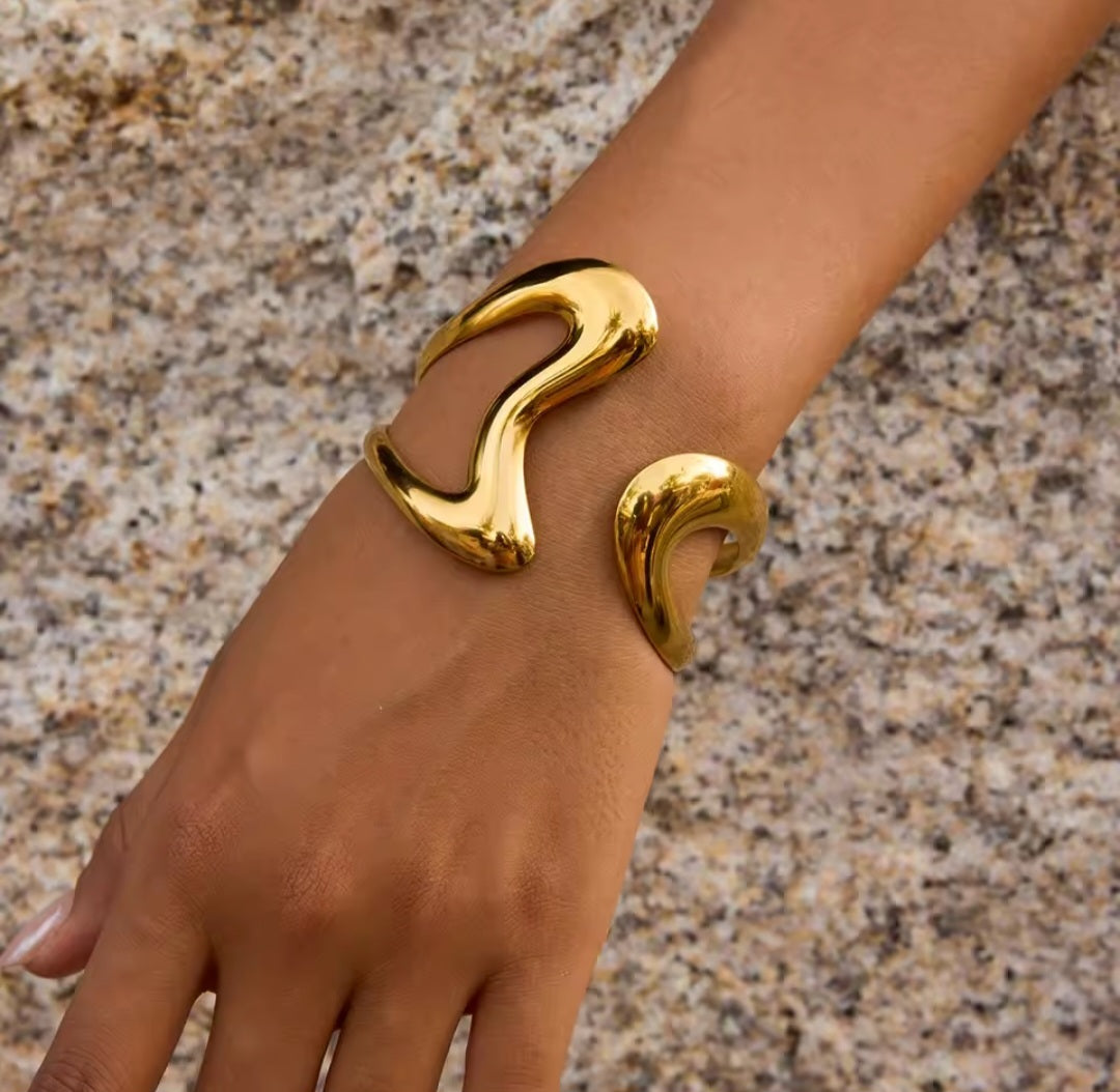 Isha Statement Cuff