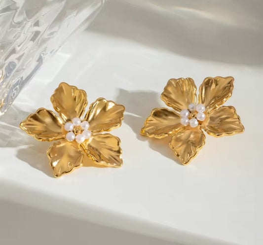Lila Earrings