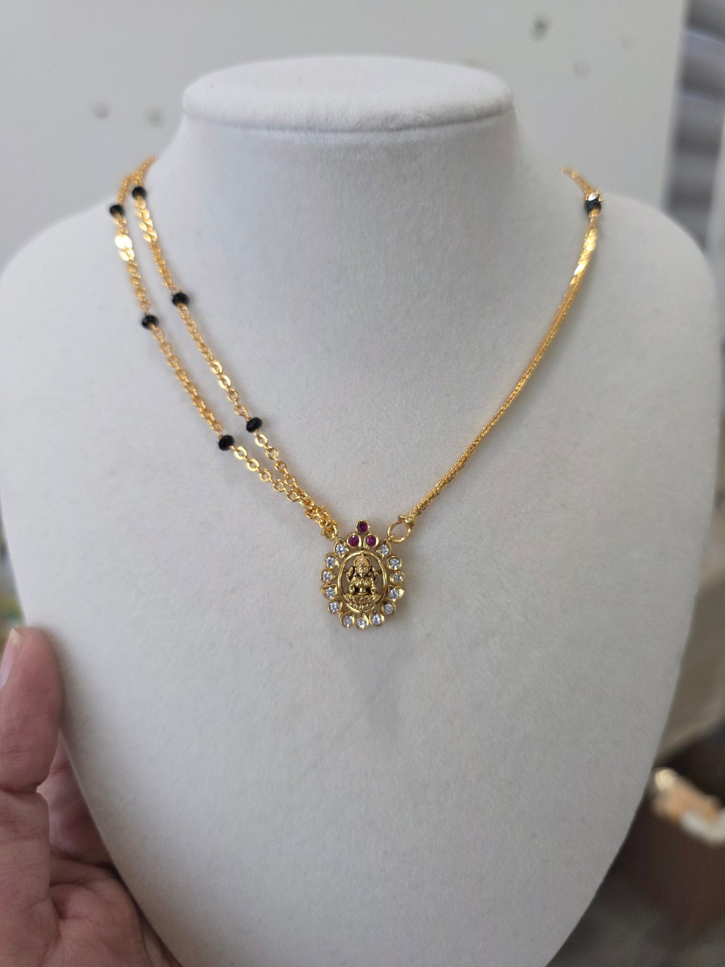 Rashmika Inspired blackhead Necklace
