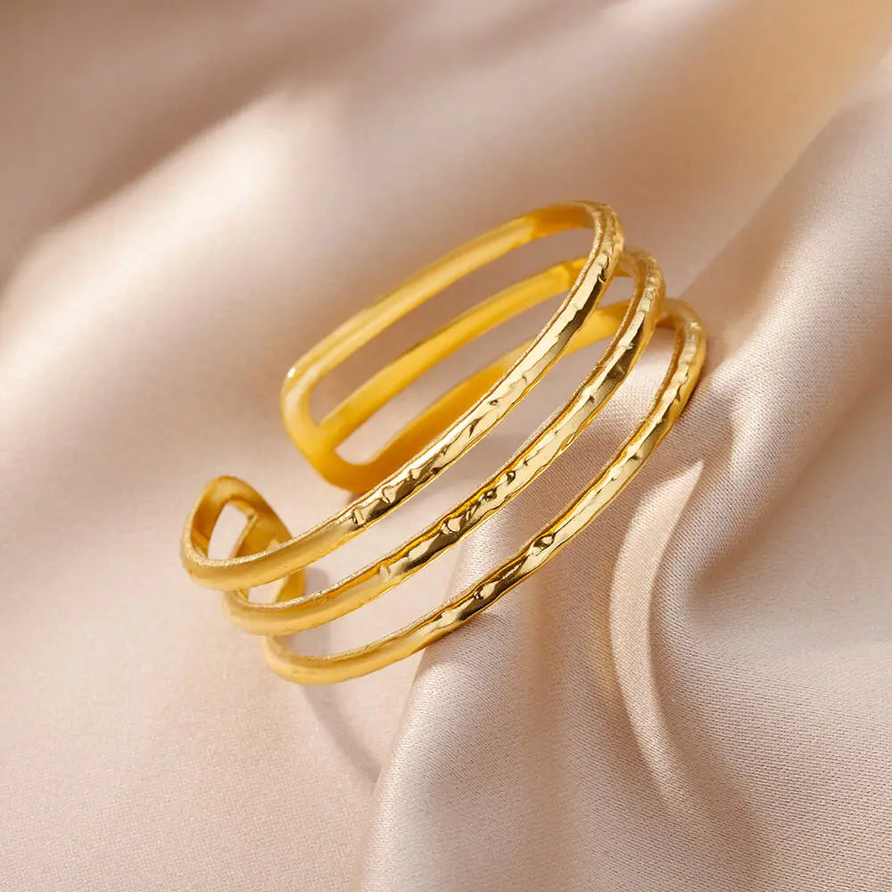 Aura Triple-Band Cuff